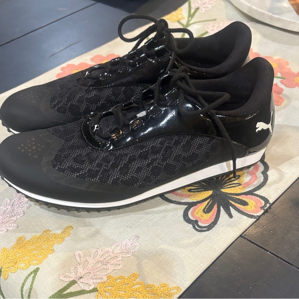 Puma Womens Black and White Golf Shoes NWOT